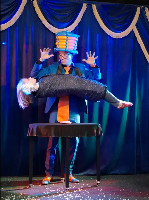 Fotogalerie-kouzelnik-pan-kravata-006