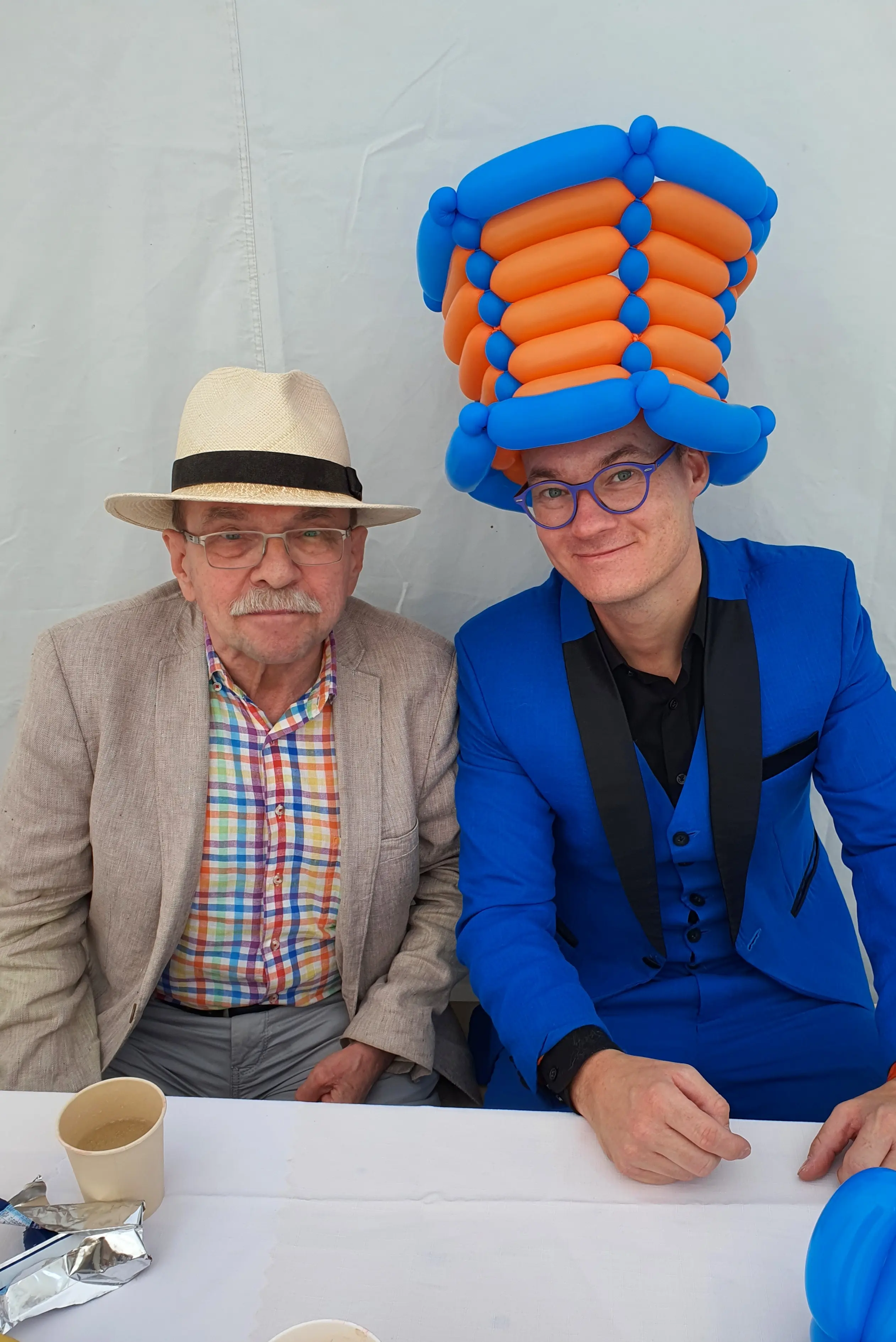 Kouzelník na oslavě 1